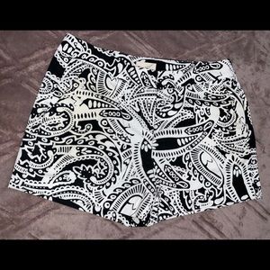 Black/White Print Shorts Sz 10